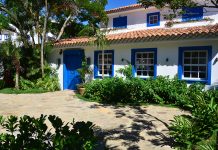 Um final de semana incrível com condições epeciais no Vila da Santa em Búzions